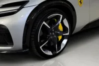 Ferrari Purosangue din 2023 cu 8.575 km - oferta FER230435 - foto 13