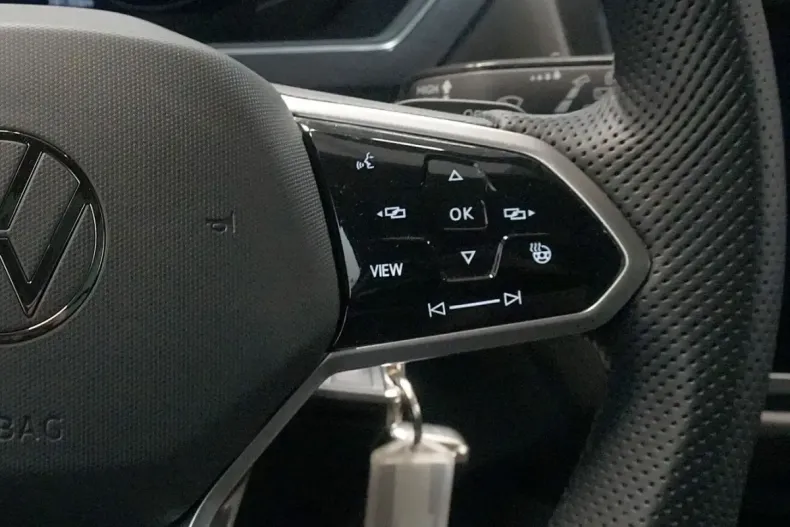 Volkswagen Tiguan Allspace din 2021 cu 79.170 km - oferta VOL230436 - foto 14