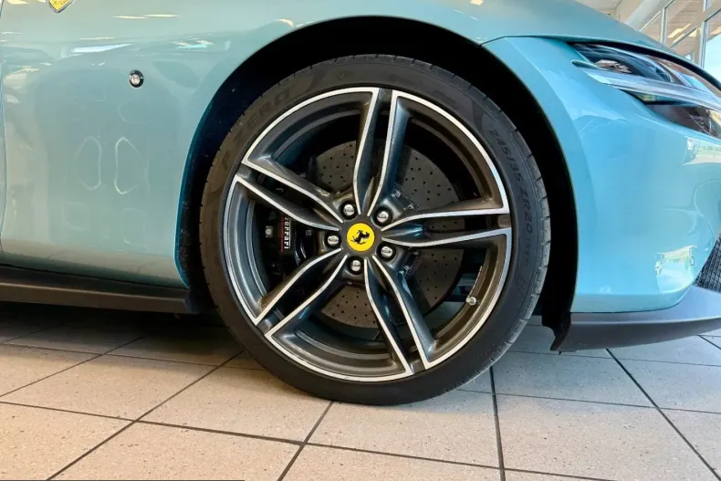 Ferrari Roma din 2024 cu 7.750 km - oferta FER230439 - foto 9
