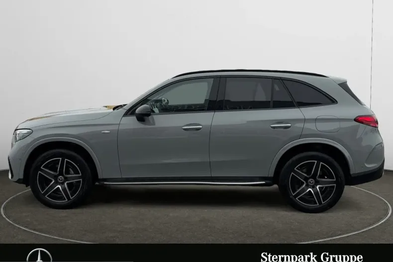 Mercedes-Benz GLC 300 (Clasa GLC) din 2025 cu 24.990 km - oferta MER230444 - foto 4