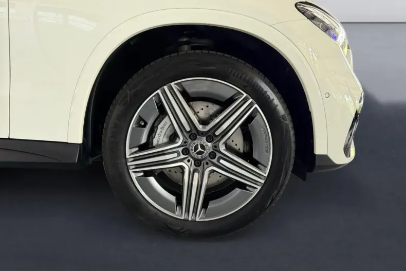 Mercedes-Benz GLC 300 (Clasa GLC) din 2025 cu 18.075 km - oferta MER230445 - foto 5