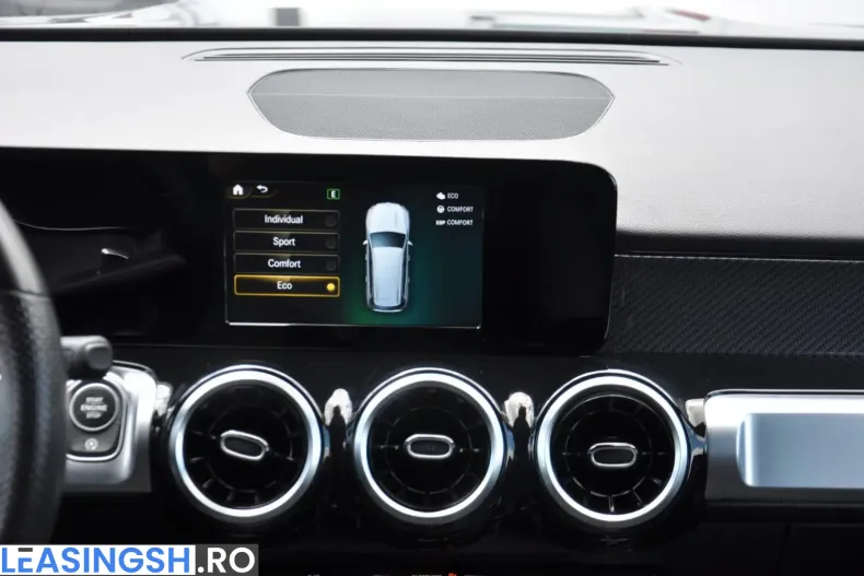 Mercedes-Benz GLB 220 (Clasa GLB) din 2023 cu 68.300 km - oferta MER230446 - foto 30