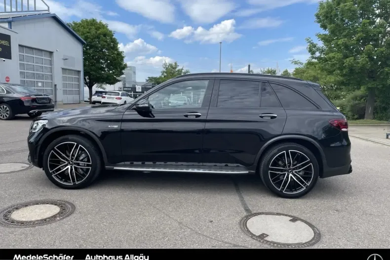 Mercedes-Benz GLC 43 AMG (Clasa GLC) din 2022 cu 98.997 km - oferta MER230447 - foto 2