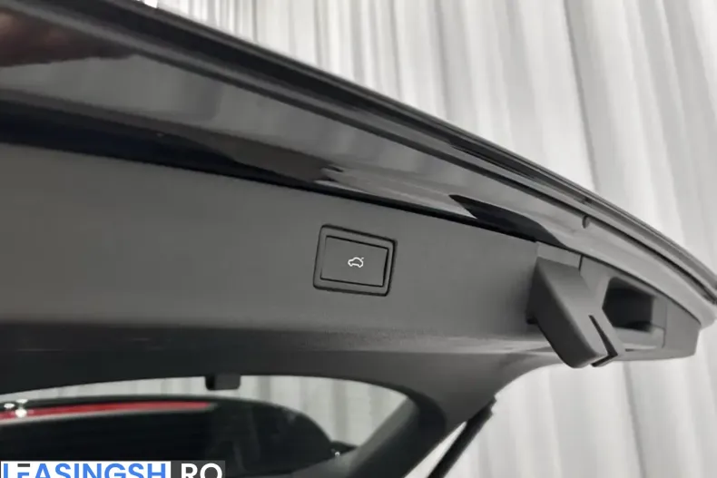 Volkswagen Tiguan din 2024 cu 59.987 km - oferta VOL230448 - foto 7