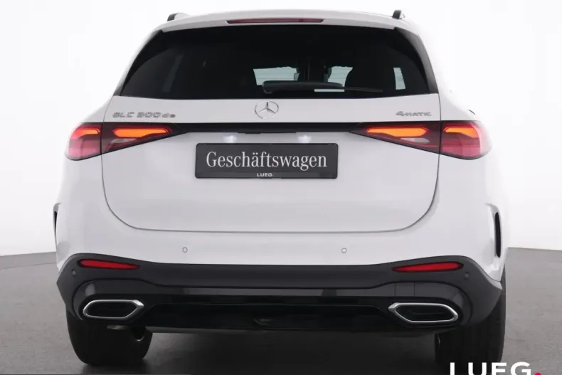 Mercedes-Benz GLC 300 (Clasa GLC) din 2025 cu 9.877 km - oferta MER230449 - foto 15