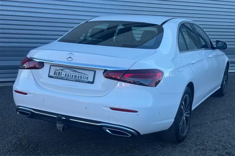 Mercedes-Benz E 220 (Clasa E) din 2022 cu 81.144 km - oferta MER230450 - foto 5