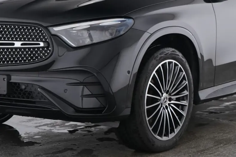 Mercedes-Benz GLC 300 (Clasa GLC) din 2025 cu 25.135 km - oferta MER230451 - foto 3