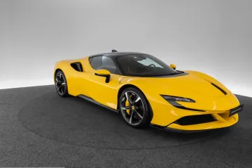 Ferrari SF90 din 2022 - oferta FER230455