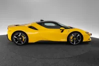 Ferrari SF90 din 2022 cu 7.300 km - oferta FER230455 - foto 8