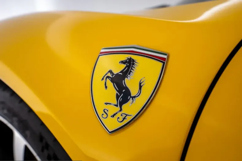 Ferrari SF90 din 2022 cu 7.300 km - oferta FER230455 - foto 15