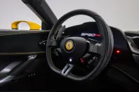 Ferrari SF90 din 2022 cu 7.300 km - oferta FER230455 - foto 18