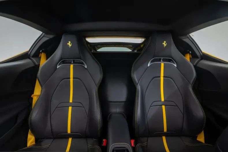 Ferrari SF90 din 2022 cu 7.300 km - oferta FER230455 - foto 21
