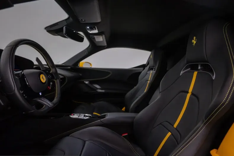 Ferrari SF90 din 2022 cu 7.300 km - oferta FER230455 - foto 25