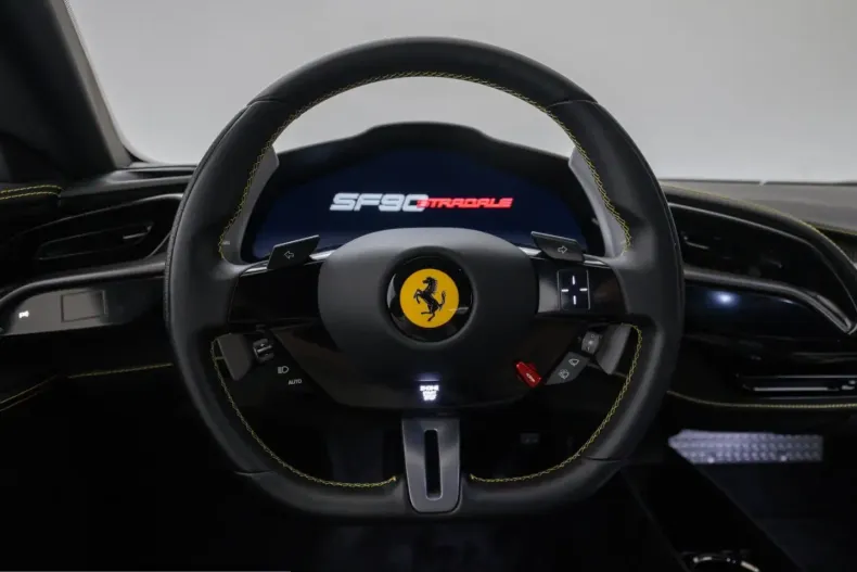 Ferrari SF90 din 2022 cu 7.300 km - oferta FER230455 - foto 34