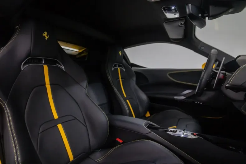 Ferrari SF90 din 2022 cu 7.300 km - oferta FER230455 - foto 36