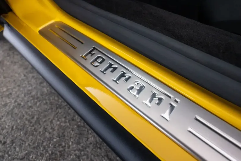 Ferrari SF90 din 2022 cu 7.300 km - oferta FER230455 - foto 40