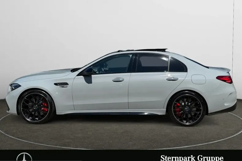 Mercedes-Benz C 63 AMG (Clasa C) din 2025 cu 20.000 km - oferta MER230457 - foto 2