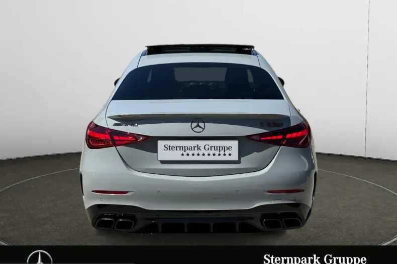 Mercedes-Benz C 63 AMG (Clasa C) din 2025 cu 20.000 km - oferta MER230457 - foto 4