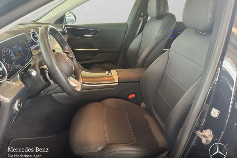 Mercedes-Benz C 300 (Clasa C) din 2023 cu 33.711 km - oferta MER230458 - foto 8