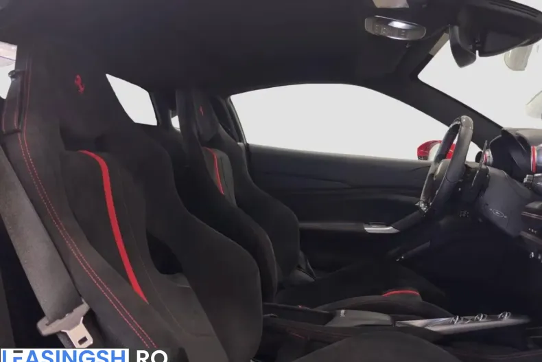 Ferrari F8 din 2022 cu 6.122 km - oferta FER230459 - foto 13