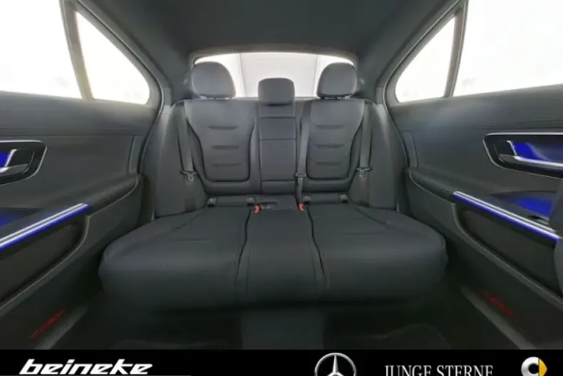 Mercedes-Benz C 63 AMG (Clasa C) din 2025 cu 15.789 km - oferta MER230460 - foto 7