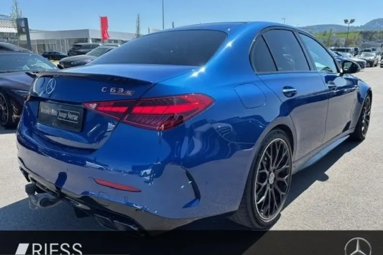 Mercedes-Benz C 63 AMG (Clasa C) din 2024 cu 37.581 km - oferta MER230461 - foto 6