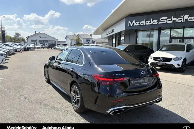 Mercedes-Benz C 300 (Clasa C) din 2024 cu 17.700 km - oferta MER230467 - foto 3