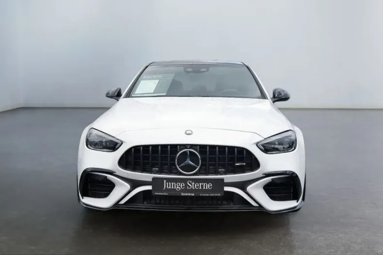 Mercedes-Benz C 63 AMG (Clasa C) din 2023 cu 5.973 km - oferta MER230468 - foto 2