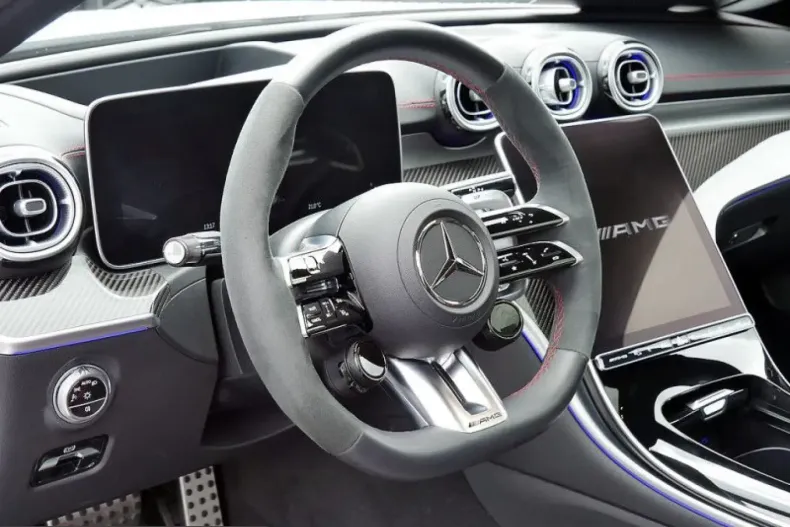 Mercedes-Benz C 63 AMG (Clasa C) din 2023 cu 5.973 km - oferta MER230468 - foto 12