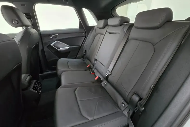 Audi Q3 din 2021 cu 74.589 km - oferta AUD230469 - foto 8