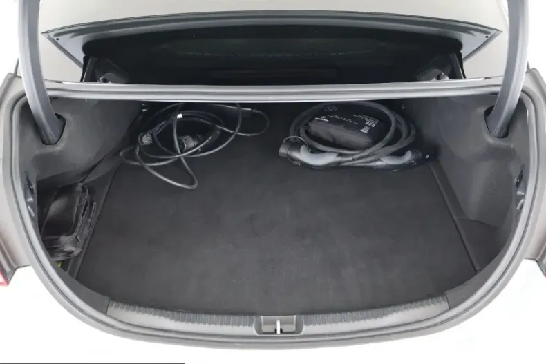 Mercedes-Benz C 300 (Clasa C) din 2025 cu 20.800 km - oferta MER230470 - foto 15