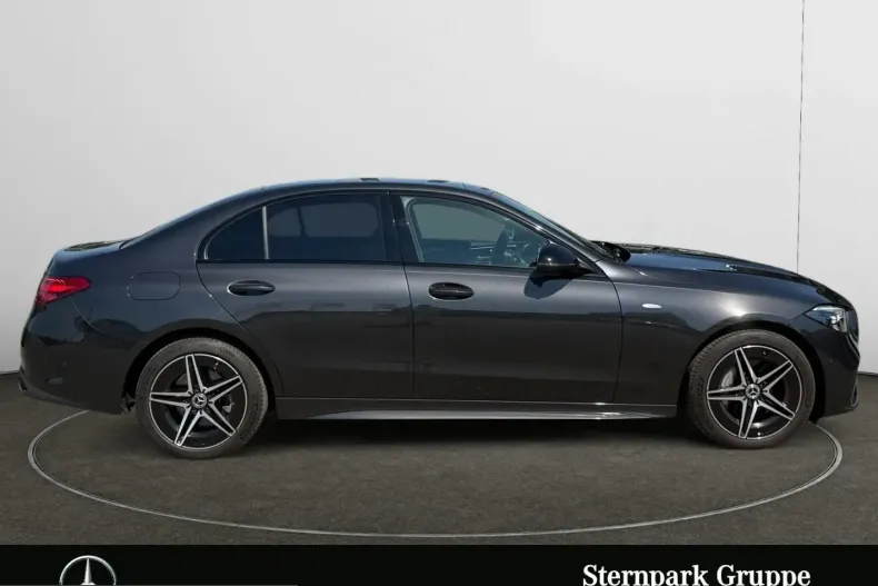 Mercedes-Benz C 300 (Clasa C) din 2025 cu 9.800 km - oferta MER230471 - foto 6