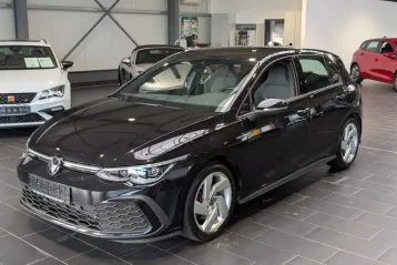 Volkswagen Golf din 2022 - oferta VOL230474