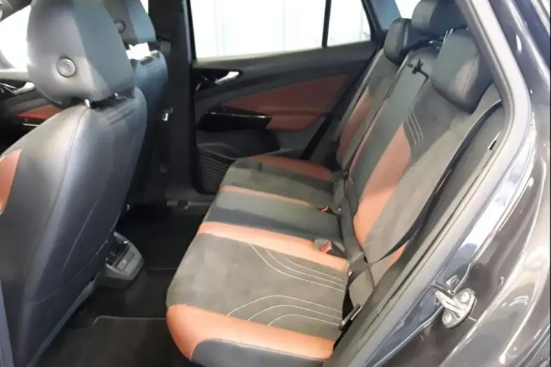 Volkswagen ID.4 din 2022 cu 95.206 km - oferta VOL230475 - foto 6