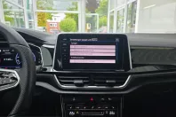 Volkswagen T-Roc din 2022 cu 58.479 km - oferta VOL230476 - foto 38