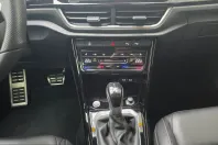 Volkswagen T-Roc din 2022 cu 58.479 km - oferta VOL230476 - foto 46
