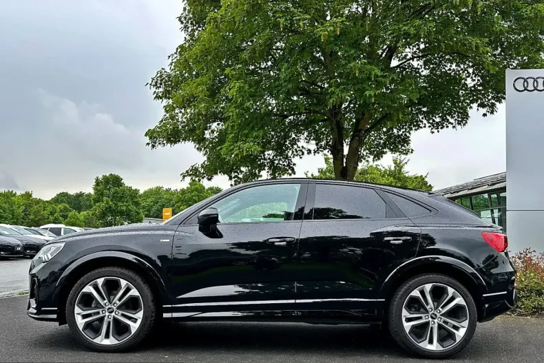 Audi Q3 din 2024 cu 14.790 km - oferta AUD230481 - foto 7
