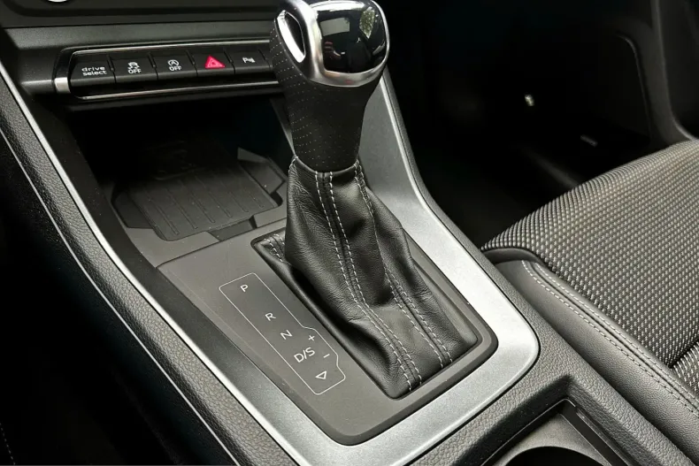 Audi Q3 din 2024 cu 14.790 km - oferta AUD230481 - foto 16