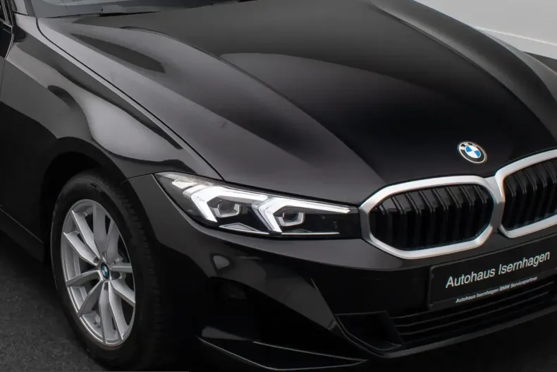 BMW 318i (Seria 3) din 2024 cu 42.329 km - oferta BMW230482 - foto 14
