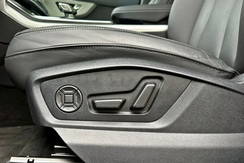Audi Q7 din 2025 cu 21.998 km - oferta AUD230483 - foto 13