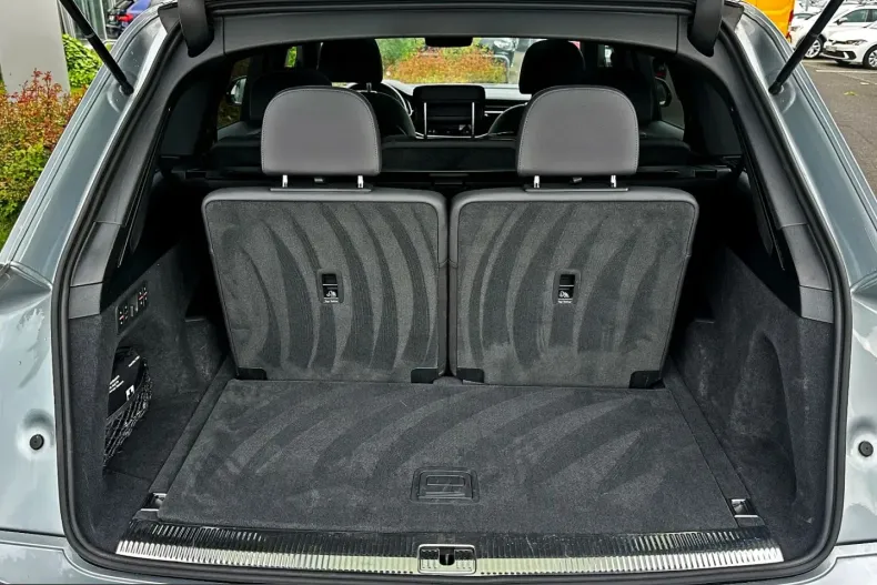 Audi Q7 din 2025 cu 21.998 km - oferta AUD230483 - foto 28