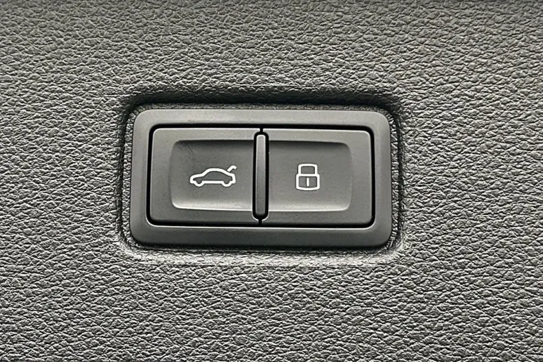 Audi Q7 din 2025 cu 21.998 km - oferta AUD230483 - foto 29