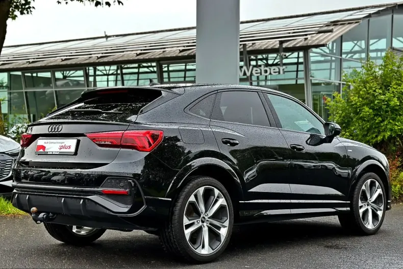 Audi Q3 din 2024 cu 11.250 km - oferta AUD230485 - foto 2