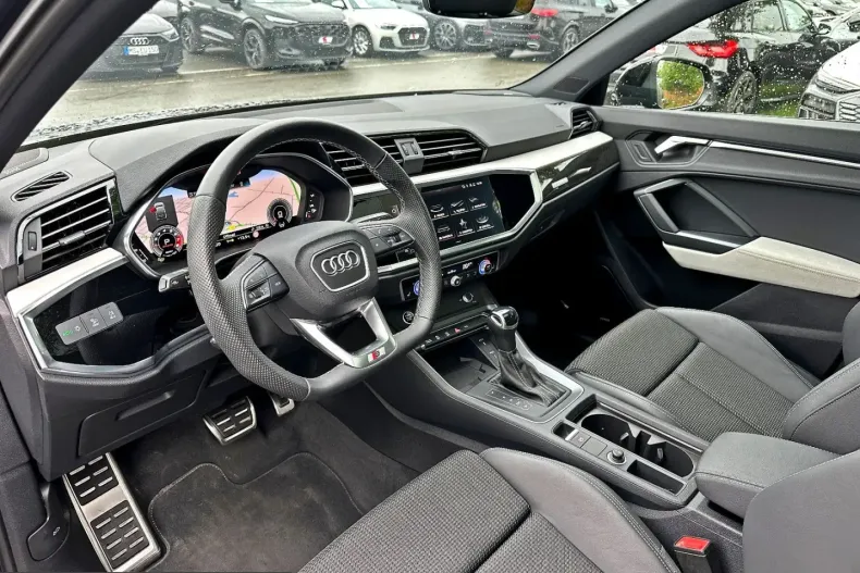 Audi Q3 din 2024 cu 11.250 km - oferta AUD230485 - foto 13