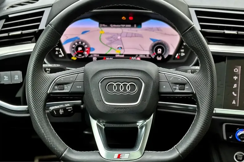 Audi Q3 din 2024 cu 11.250 km - oferta AUD230485 - foto 16