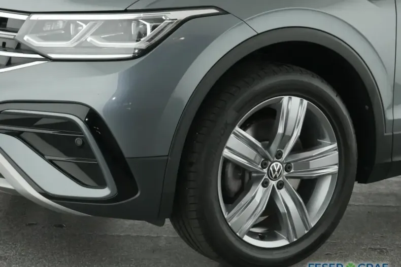 Volkswagen Tiguan din 2023 cu 81.611 km - oferta VOL230486 - foto 15