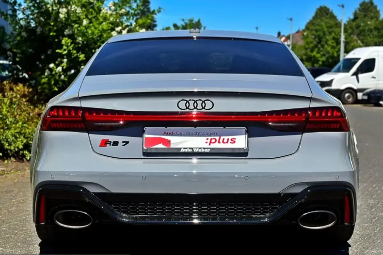 Audi RS7 din 2025 cu 15.998 km - oferta AUD230487 - foto 4