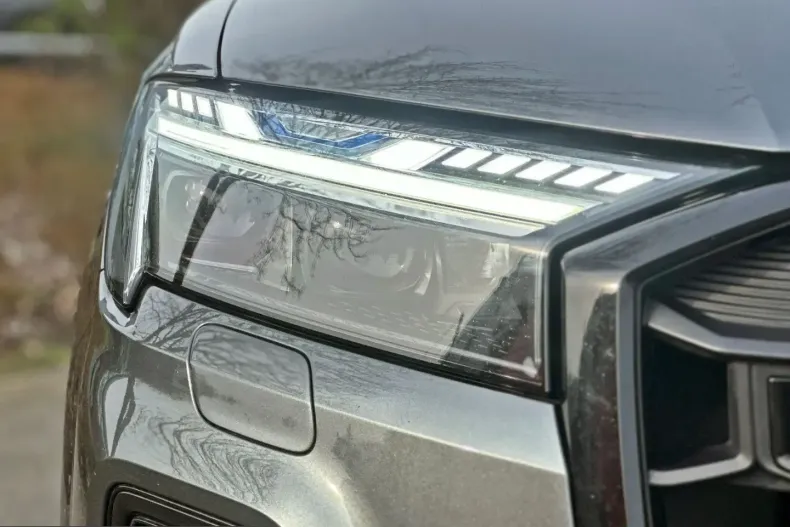 Audi SQ7 din 2024 cu 72.490 km - oferta AUD230491 - foto 7