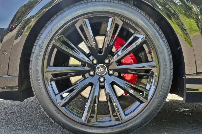 Audi Q8 din 2023 cu 79.290 km - oferta AUD230492 - foto 7