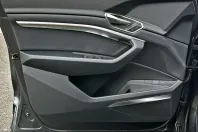 Audi Q8 e-tron din 2023 cu 61.980 km - oferta AUD230493 - foto 7